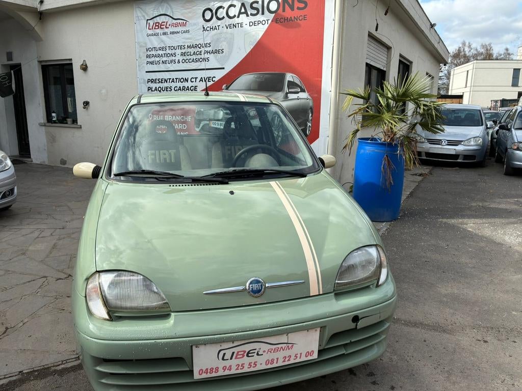 Fiat 600, Auto's, Fiat, Bedrijf, Te koop, ABS, Airbags, Centrale vergrendeling, Elektrische ramen, Metaalkleur, Radio, Traction-control