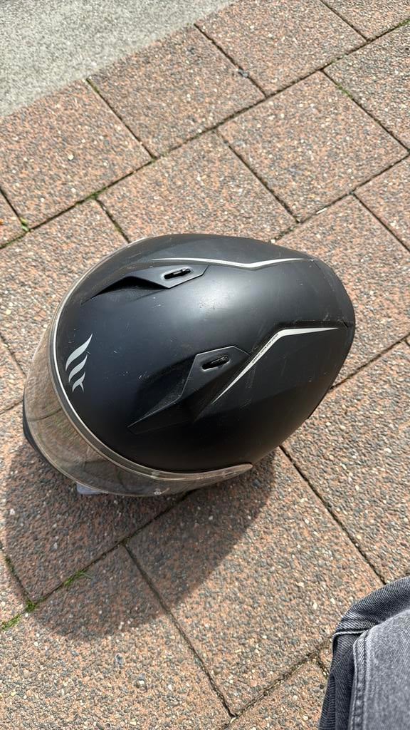 Helm, Ophalen, Zo goed als nieuw