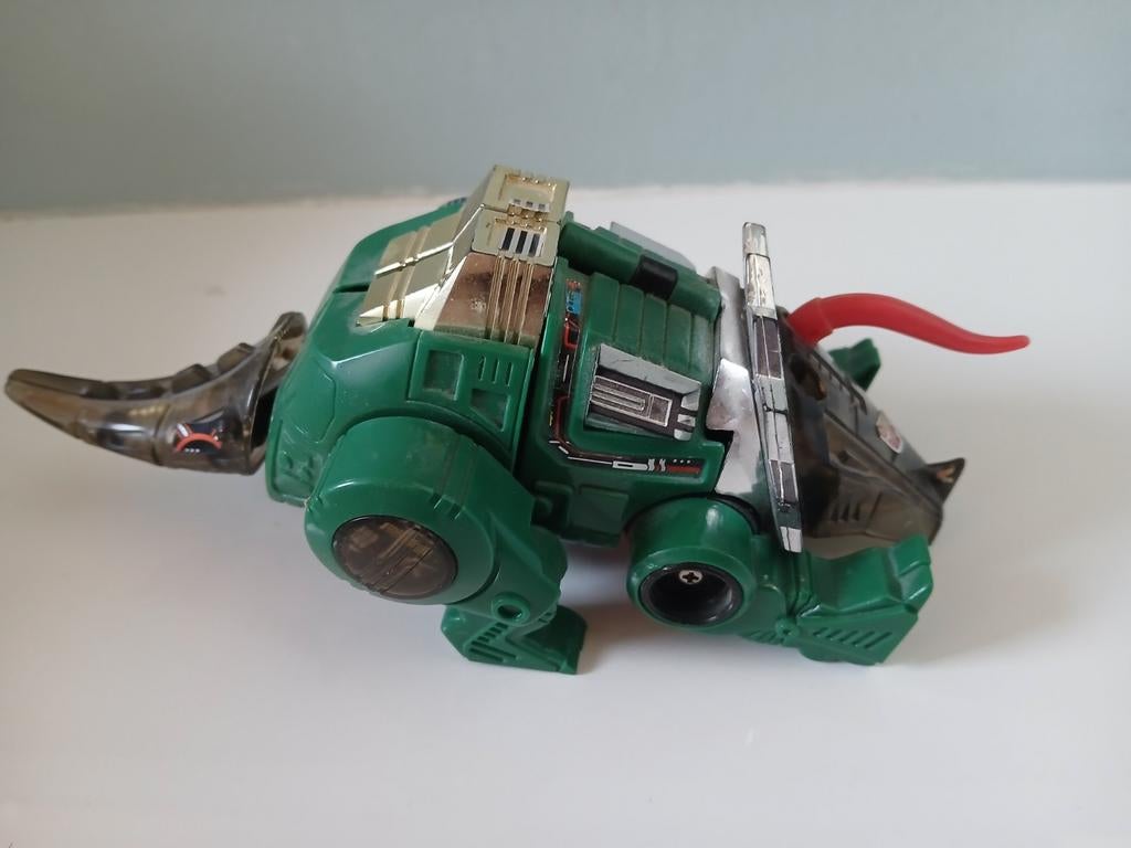 Dit speelgoed is een G2 Slag Dinobot, een verzamelbaar figuu, Enfants & Bébés, Jouets | Figurines, Enlèvement