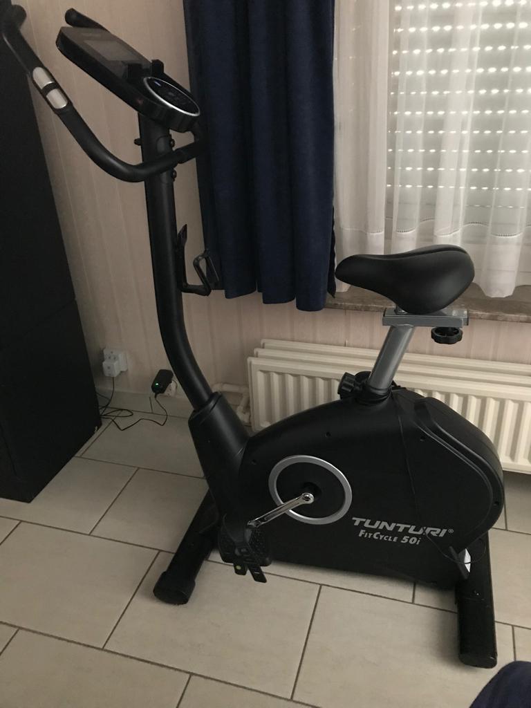 Hometrainer Tunturi Fitcycle 50i, Sport en Fitness, Fitnessapparatuur, Ophalen, Zo goed als nieuw, Metaal, Benen