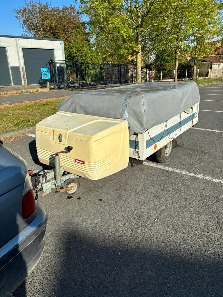 Caravane pliante trigano, Trigano, Jusqu'à 6, Gris clair, Enlèvement