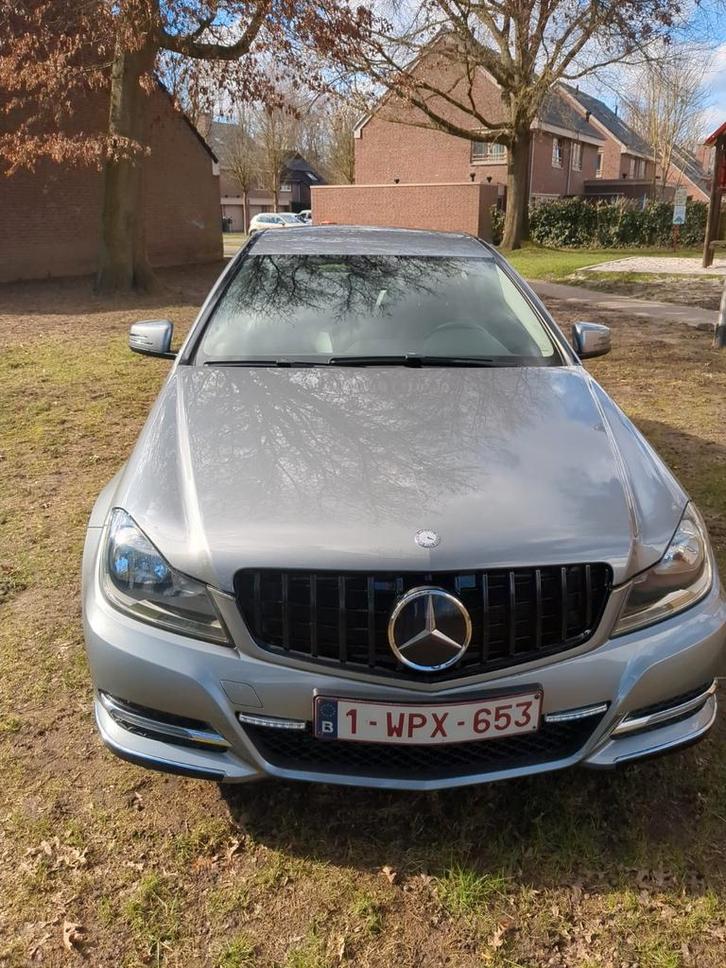 MERCEDES C180 COUPE, Autos, Mercedes-Benz, Particulier, Attache-remorque, Automatique, Enlèvement