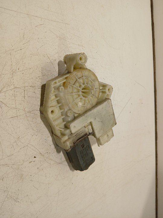 Ruitenwissermotor voor Peugeot 308, Onderdelen@venauto.nl, Van der Ven Autorecycling B.V., Gebruikt, Ettenseweg 76, 4706 PB Roosendaal, The Netherlands