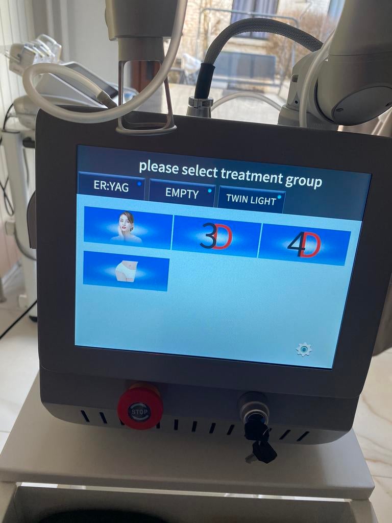 Huıdverbeterıng co2 fractıon laser, Ophalen, Zo goed als nieuw