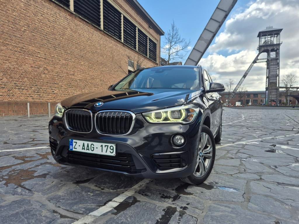 BMW X1 18D AUTOMATIC SPORT LINE EN EXCELLENT ÉTAT (BLEU MARI, Essai à domicile, Achat, 1800 kg, Entreprise