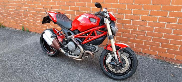 ducati monster 1100 evo, Motoren, Motoren | Ducati, Particulier, SuperMoto, meer dan 35 kW, 2 cilinders, Minimaal motorrijbewijs A2