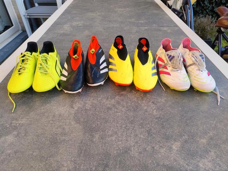 Voetbalschoenen Puma en Adidas maat 40,5 tot 44, 5, Sport en Fitness, Voetbal, Ophalen