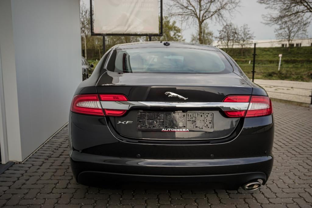 Jaguar XF 2.2d Business Edition *GARANTIE/CARPASS*, Auto's, Jaguar, Zwart, Zwart, Bedrijf, 139 kW