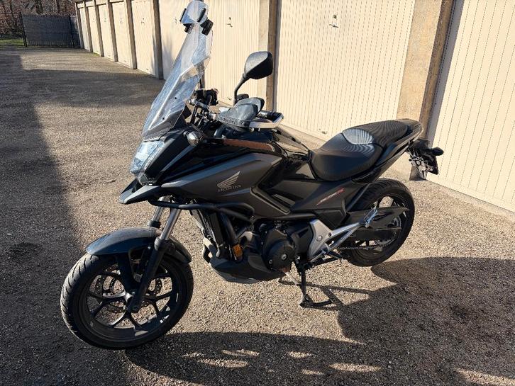 Honda NC750X, Motoren, Motoren | Honda, Particulier, Toermotor, meer dan 35 kW, 2 cilinders, Motorrijbewijs A, LED Verlichting
