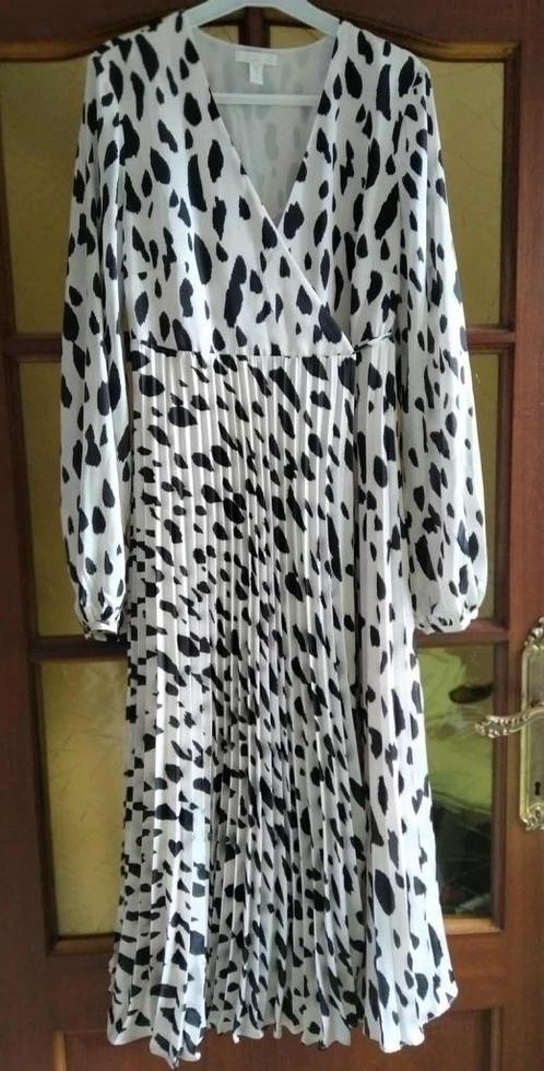 feestjurk / lange jurk h & m maat 38 - 40, Kleding | Dames, Zwangerschapskleding, Zo goed als nieuw, Jurk, Maat 38/40 (M), Overige kleuren
