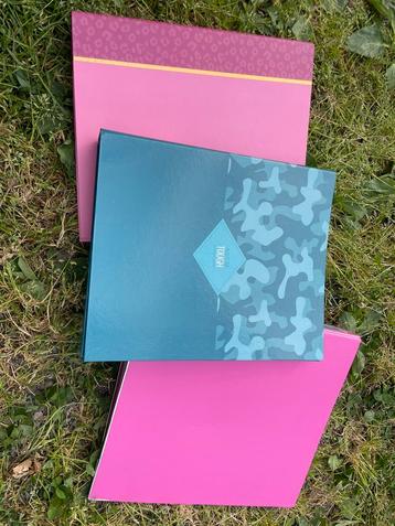3 ringmappen, Divers, Ecriture, Enlèvement, Comme neuf