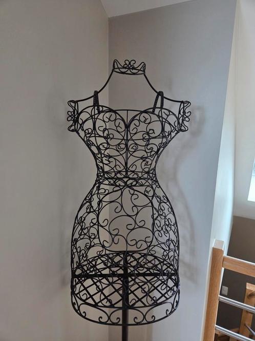 Élégant Mannequin en Métal - Maisons du Monde, Huis en Inrichting, Woonaccessoires | Wanddecoraties, Zo goed als nieuw, Ophalen
