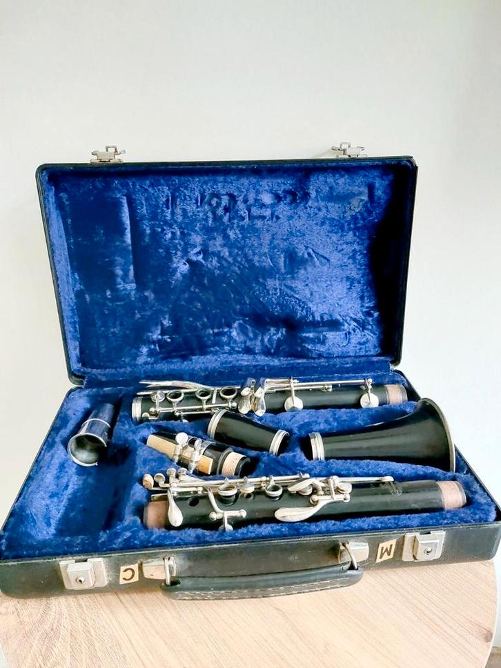 Buffet Crampon Bes E11 klarinet, Musique & Instruments, Instruments à vent | Clarinettes, Utilisé, Autres types, Bois, Avec valise