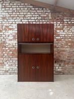 Vintage design kast, Huis en Inrichting, Kasten | Vitrinekasten, Ophalen