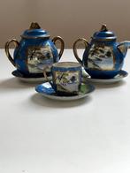 Tasses à thé assiettes pots signé peint main porcelaineJapon, Enlèvement ou Envoi