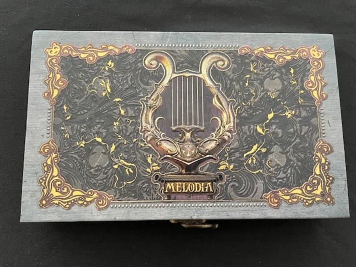 Tommorowland muziekdozen 2015 * 2017 * 2018, Verzamelen, Overige Verzamelen, Zo goed als nieuw, Ophalen