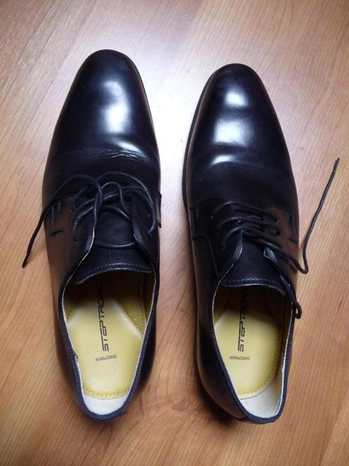 Chaussures à lacets/chaussures habillées taille 42, Vêtements | Hommes, Chaussures, Comme neuf, Chaussures à lacets, Noir, Enlèvement ou Envoi