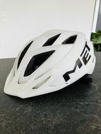 MET fietshelm, maat 52-57. Verstelbaar aan kin en achteraan, Jongen of Meisje, Overige maten, Ophalen of Verzenden, MET