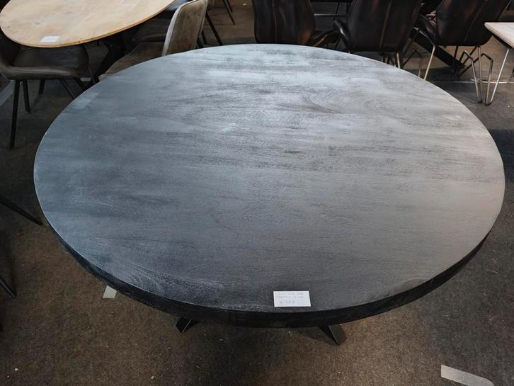Ronde zwarte eettafel mangohout (outlet), Maison & Meubles, Accessoires pour la Maison | Autre, Neuf, Enlèvement