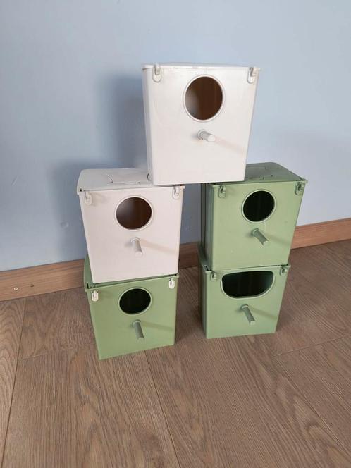 Kunststof nestkasten Nieuw, broedblokken, tropen, Dieren en Toebehoren, Vogels | Toebehoren, Zo goed als nieuw, Ophalen of Verzenden