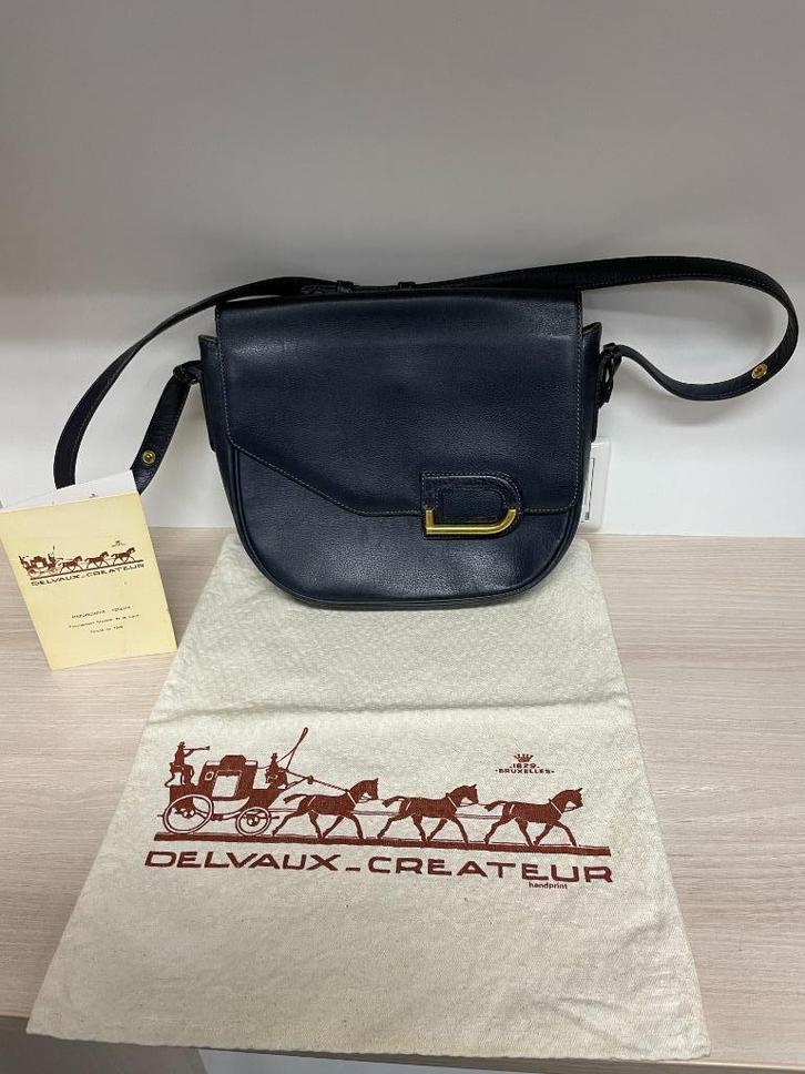 Delvaux "Diva" Donker Blauw Crossbody tas 1e eigenaar Comple, Handtassen en Accessoires, Tassen | Damestassen, Zo goed als nieuw