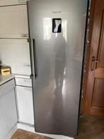 Frigo, Ophalen, 200 liter of meer, Energieklasse A of zuiniger, 140 tot 160 cm
