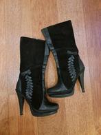 schoenen met hoge hakken voor dames, Ophalen, Hoge laarzen, Zwart, Gedragen