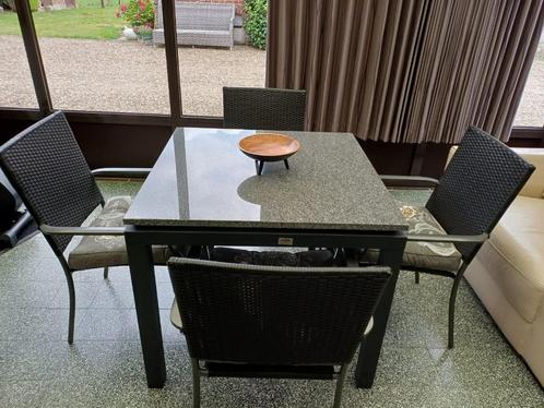 Tuintafel en stoelen, Tuin en Terras, Tuintafels, Zo goed als nieuw, Vierkant, Aluminium, Ophalen