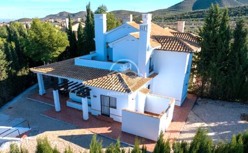 Ontzettend mooi gelegen instapklare 217 m² rustieke villa, Immo, Étranger, Espagne, Maison d'habitation, Campagne