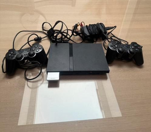 Playstation 2 Slim - PS2 - 2 controllers - Memory card, Games en Spelcomputers, Spelcomputers | Sony PlayStation 2, Gebruikt, Slim