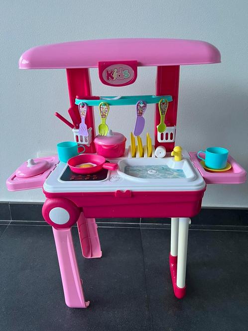 Compact speelkeukentje om mee te nemen - trolley, Enfants & Bébés, Jouets | Jouer aux cuisines, Utilisé, Jouer à la cuisine, Plastique