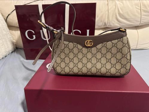Gucci Ophidia shoulder bag, Handtassen en Accessoires, Tassen | Damestassen, Verzenden