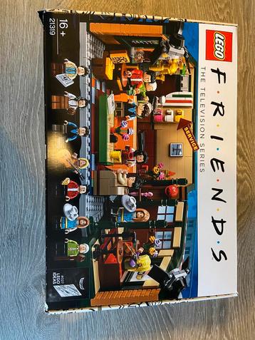 Lego Friends Central Perk 21319 beschikbaar voor biedingen
