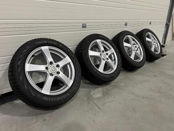 4x 16" velgen + Vredestein winterbanden 205/55 R16 91H M&S beschikbaar voor biedingen