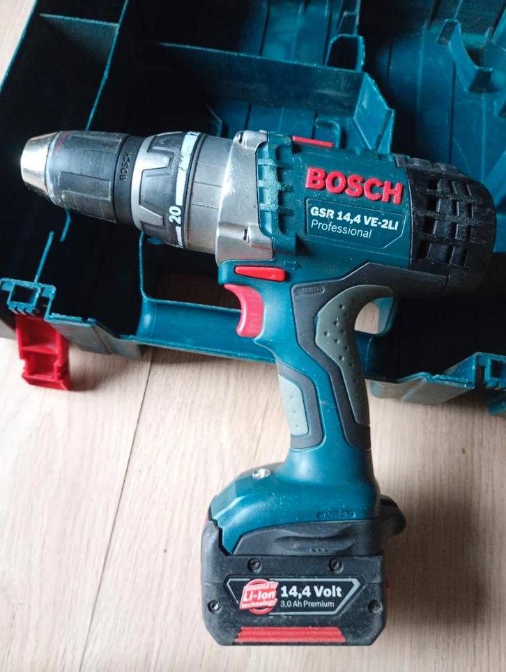 BOSCH 14.4V schroevendraaier, Doe-het-zelf en Bouw, Gereedschap | Handgereedschap, Gebruikt, Ophalen