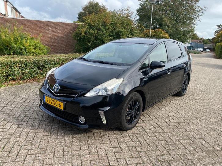 Toyota Prius Wagon - 1.8 Aspiration 7XPL, Auto's, Toyota, Bedrijf, Prius, Achteruitrijcamera, Bluetooth, Elektrische ramen, Head-up Display