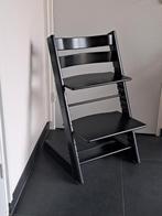 Stokke Tripp Trapp kinderstoel NIEUW MODEL in zwart, Kinderen en Baby's, Ophalen, Zo goed als nieuw, Meegroeistoel, Aanschuifbaar