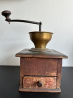 Oude koffiemolen, Ophalen