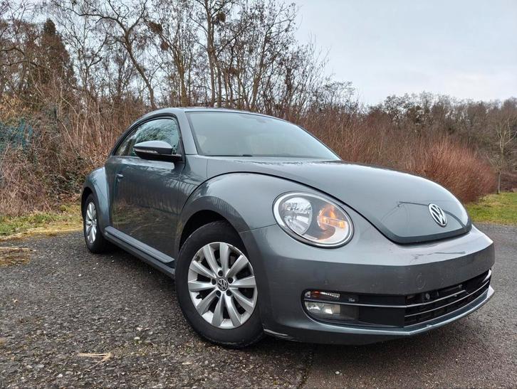 Vw beetle 1.2 Essence, Autos, Volkswagen, Particulier, Coccinelle, Essence, Euro 5, Hatchback, 3 portes, Boîte manuelle, Argent ou Gris