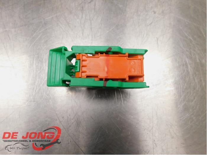 Hybride service plug van een Mitsubishi Outlander, Auto-onderdelen, Elektronica en Kabels, Mitsubishi, Gebruikt, 3 maanden garantie