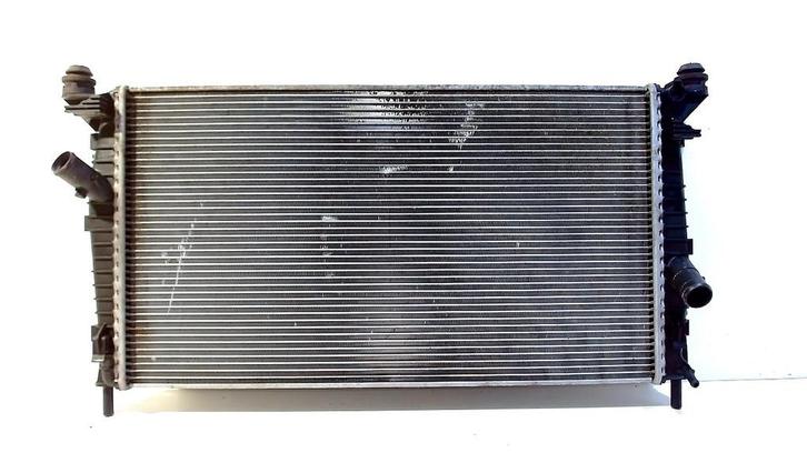 RADIATEUR Ford Focus C-Max (01-2003/03-2007) (3M5H8005RK), Auto-onderdelen, Airco en Verwarming, Ford, Gebruikt