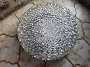 Plafondlamp beschikbaar voor biedingen