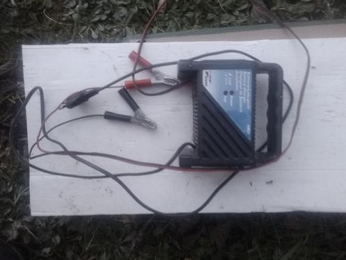 Batterijlader, Auto-onderdelen, Accu's en Toebehoren, Gebruikt, Verzenden