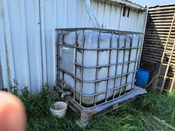 Watertank 1000 L, Tuin en Terras, Ophalen, Kunststof, Gebruikt, Met kraantje