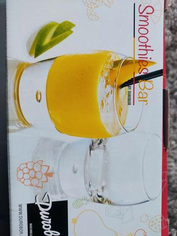 4 glazen beschikbaar voor biedingen