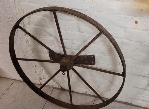 Ancienne roue de charrette, Jardin & Terrasse, Décoration murale de jardin, Utilisé, Enlèvement