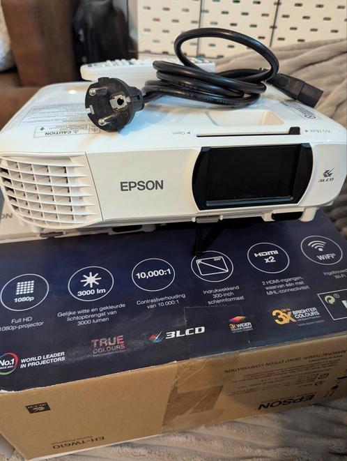 Epson EH-TW610 beamer, Audio, Tv en Foto, Beamers, Zo goed als nieuw, Ophalen of Verzenden
