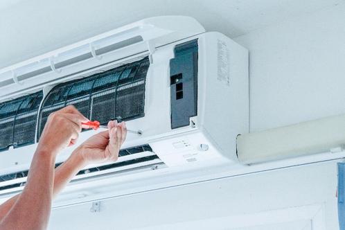 Installation climatisation, Elektronische apparatuur, Airco's, Zo goed als nieuw, Verwarmen, Ophalen of Verzenden