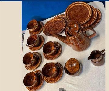 Koffieservies …bijna gratis…… beschikbaar voor biedingen