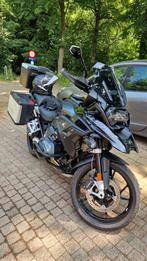 TRIPLE BLACK 2022 5000KM, Motoren, Particulier, Sport